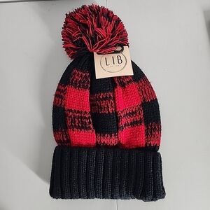 New Buffalo Plaid Knit Hat Pom Pom Red Black